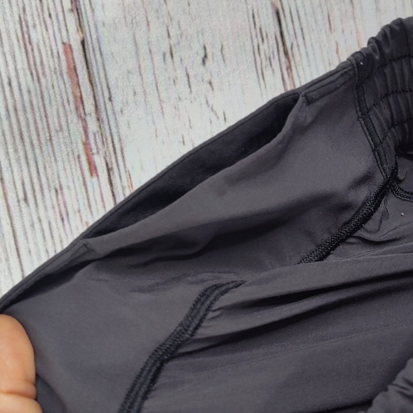 Lululemon Sun Setter Joggers - Picture 11 of 11